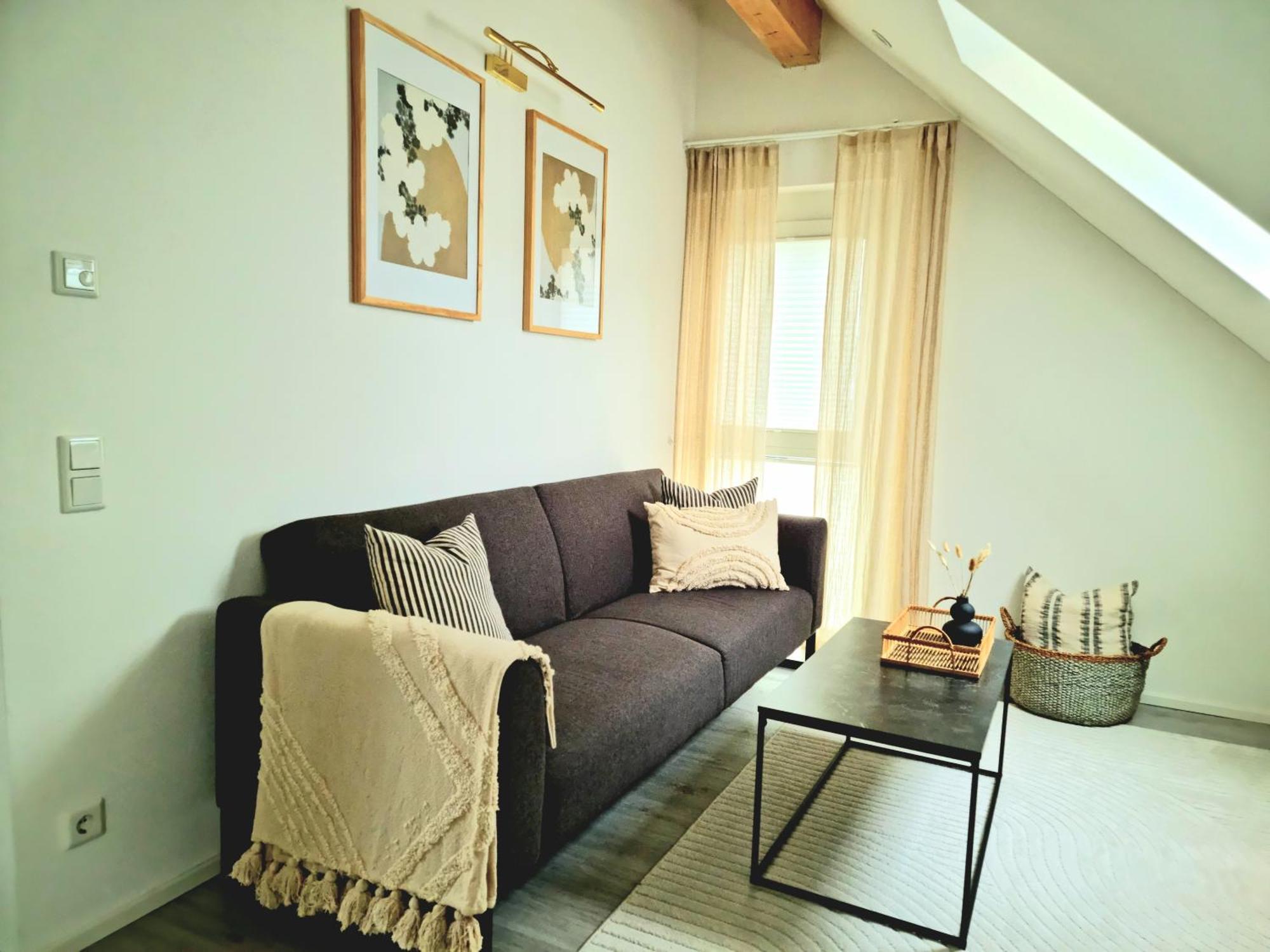 Homestay-Stylish, Zentral- Loft Apartment-Parking Інґольштадт Екстер'єр фото